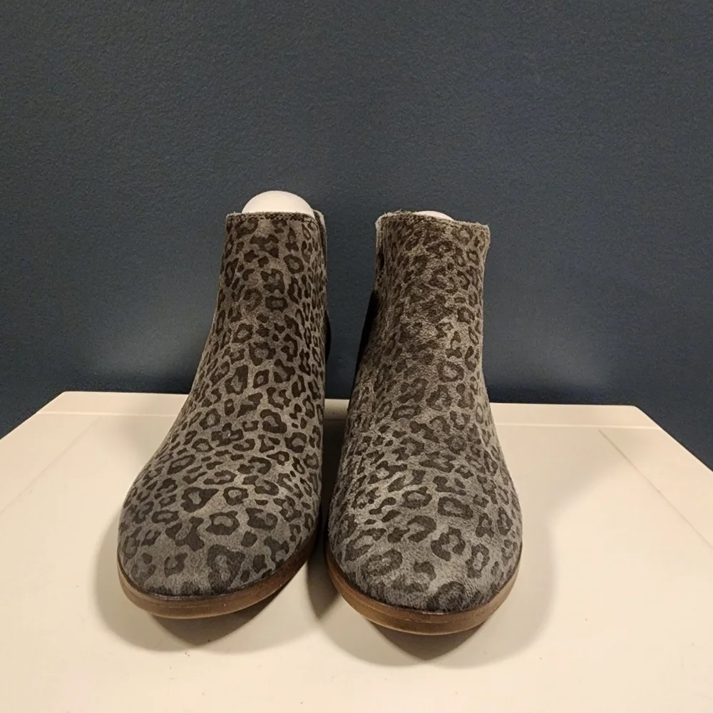Michael by Michael Shannon Leather Upper Gray/Black Leopard Print Ankle Boots - Picture 3 of 10